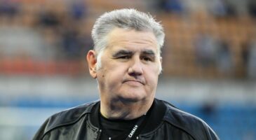 Pierre Ménès pose sa candidature