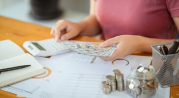 ASI 2026 : à qui s'adresse cette aide financière mensuelle ?