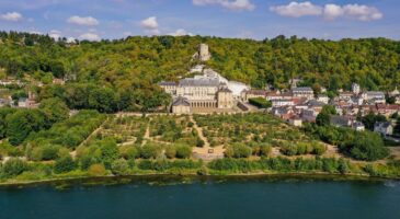 Le seul Plus Beau Village de France en Île-de-France est accessible en train
