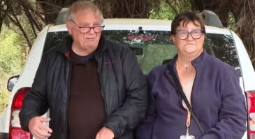 Monique et George, retraités de 69 et 61 ans, vivent dans leur voiture : “On a l’impression que certains essaient de profiter de la crise du logement”