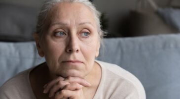Christelle vit de son allocation adulte handicapé et d’une pension alimentaire : "Pour un salaire de 1800 euros, je dépensais 2500 à cause de crédits à la consommation"