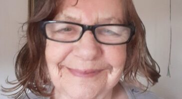 Sheila, 83 ans, touche une pension de retraite de 1 072 euros par mois : «  Je ne peux pas allumer le chauffage en hiver, j’ai besoin de plus d’argent »
