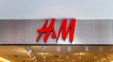 H&M : oubliez le pull de mamie qui gratte, ce pull tout doux et tendance est l’indispensable du dressing cet automne 2026