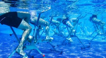 Aquabike après 60 ans : quels sont les bienfaits pour les jambes ?