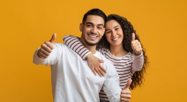 François et Léa, couple de trentenaires et jeunes châtelains : "Nous voulions vivre dans un château depuis toujours. Pour nous préparer, on a acheté une maison dans la Creuse que nous avons rénovée nous-même"