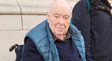 David, retraité de 89 ans : « Après avoir payé les factures essentielles et les frais de transport, il ne me reste plus que quelques centimes »