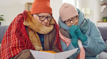 Retraités : les aides pour réduire vos factures cet hiver