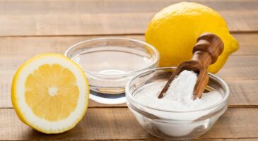 Le vinaigre, le bicarbonate de soude et le citron sont moins polluants que les détergents industriels : une étude le confirme
