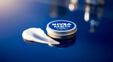 Les experts s'accordent sur l'utilisation de la crème Nivea pour les cheveux : "Bien que sa formule contienne des graisses et des beurres, elle est conçue pour être appliquée sur la peau"