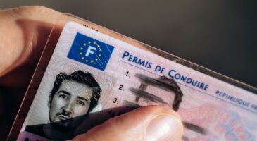 Permis de conduire : doit-on le changer lorsque la photo n'est plus ressemblante ?