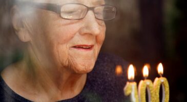 Quel est le pays qui a battu le record du monde de centenaires ?
