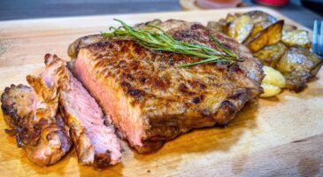 Romain Leboeuf, artisan boucher et Meilleur Ouvrier de France : "Ce morceau coute quatre fois moins cher que la côte de boeuf et est tout aussi bon"