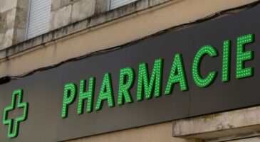 Cette crème Nuxe anti-taches et anti-rides, élue Meilleur Produit Pharma 2027, rend la peau "beaucoup plus jeune"